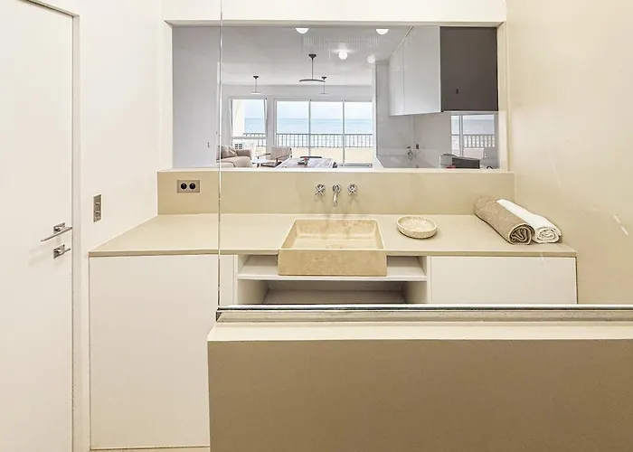 Front De Mer, Confort Et Elegant *